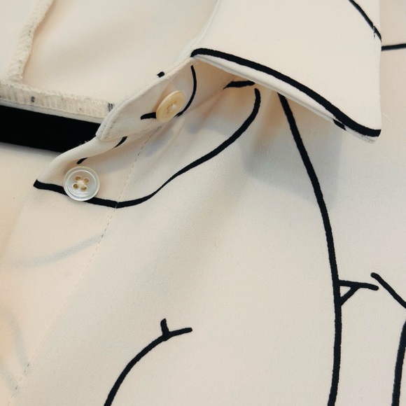 BABATON Blouse Tunic Silky Poly Cream & Black Dog or Fox L/S NWOT Sz M L - Picture 6 of 12